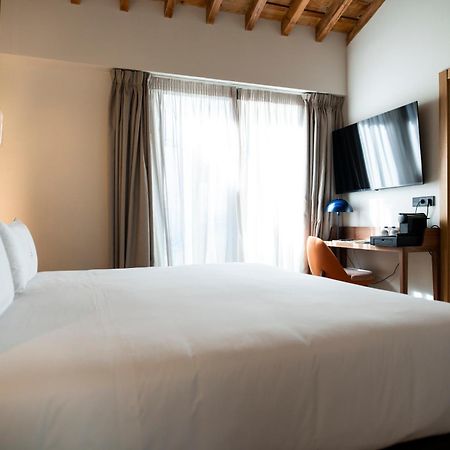 Legado Magdalena Hotel Seville Luaran gambar