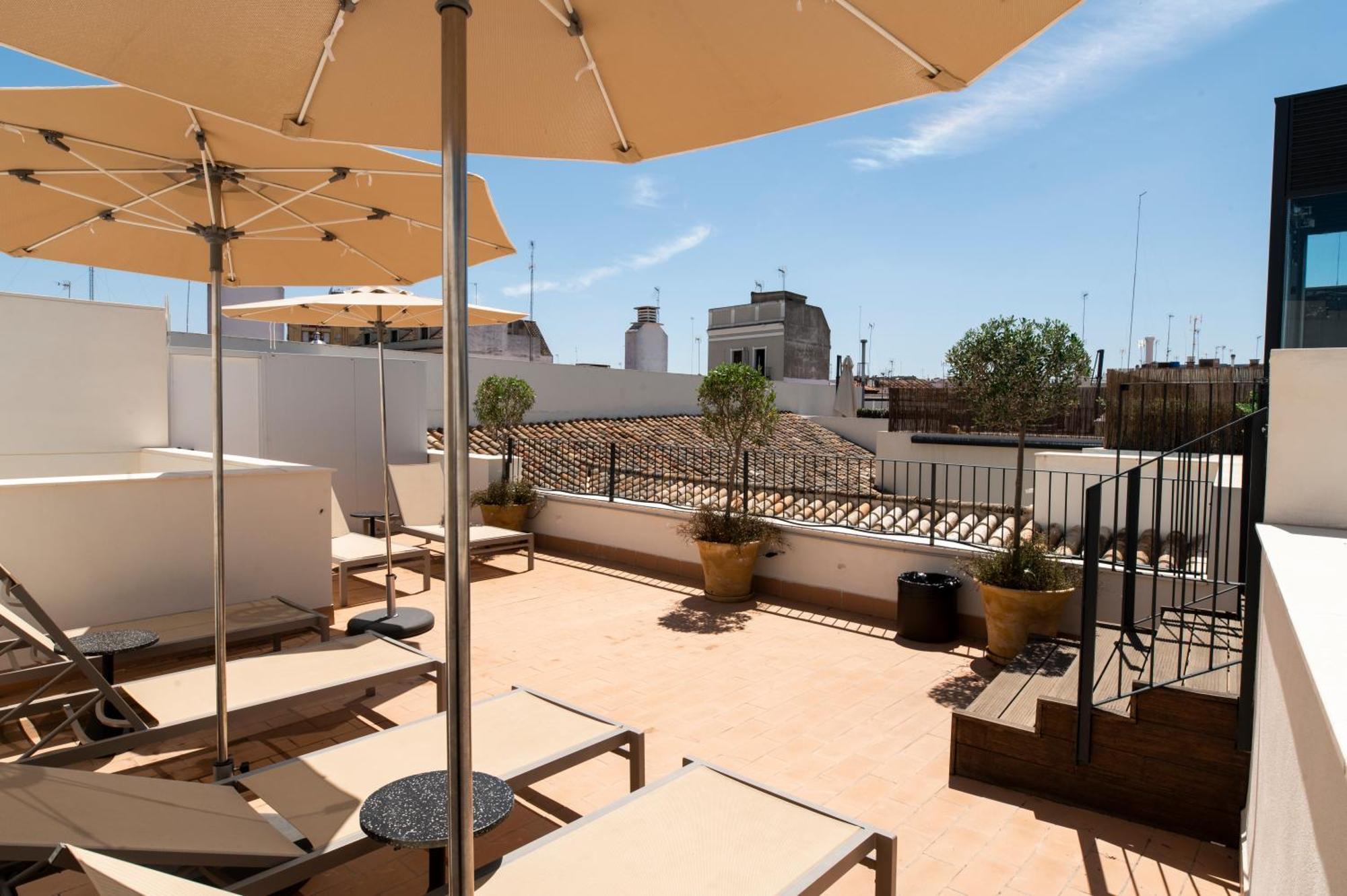 Legado Magdalena Hotel Seville Luaran gambar