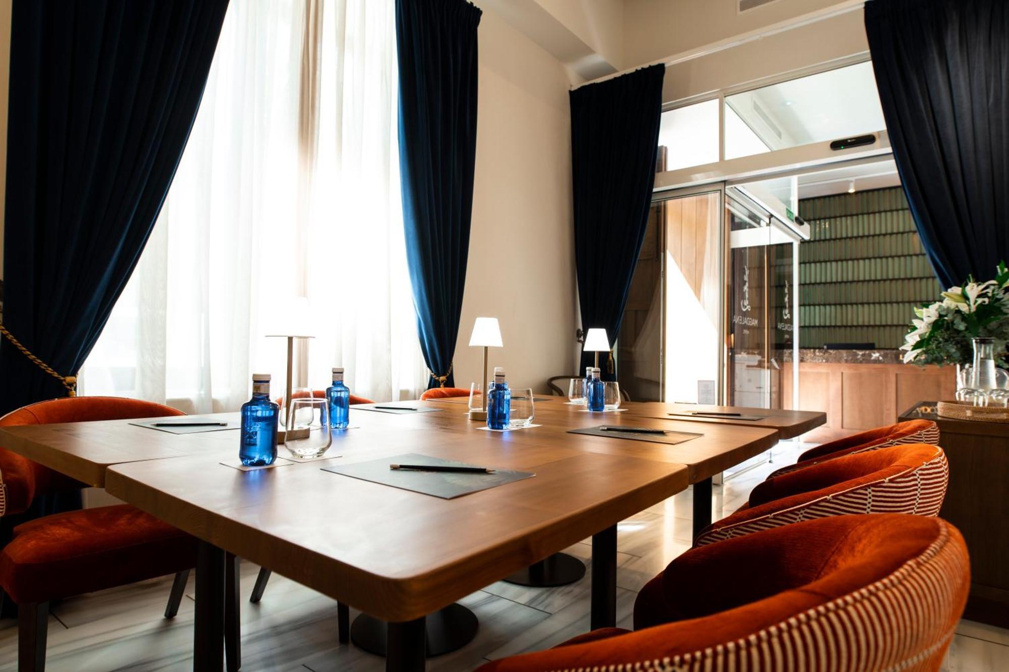 Legado Magdalena Hotel Seville Luaran gambar