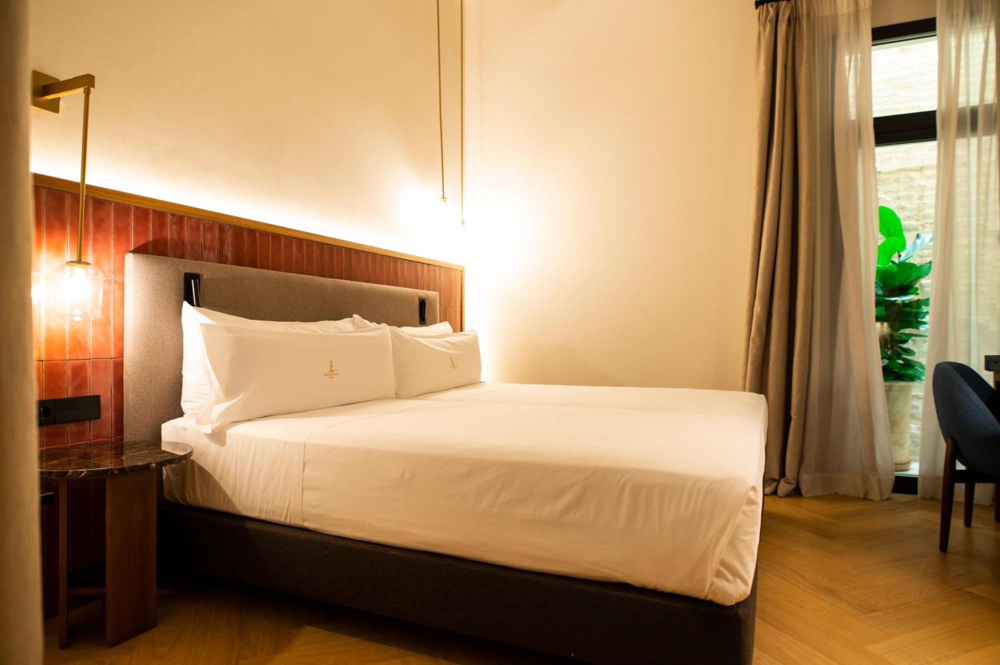 Legado Magdalena Hotel Seville Luaran gambar