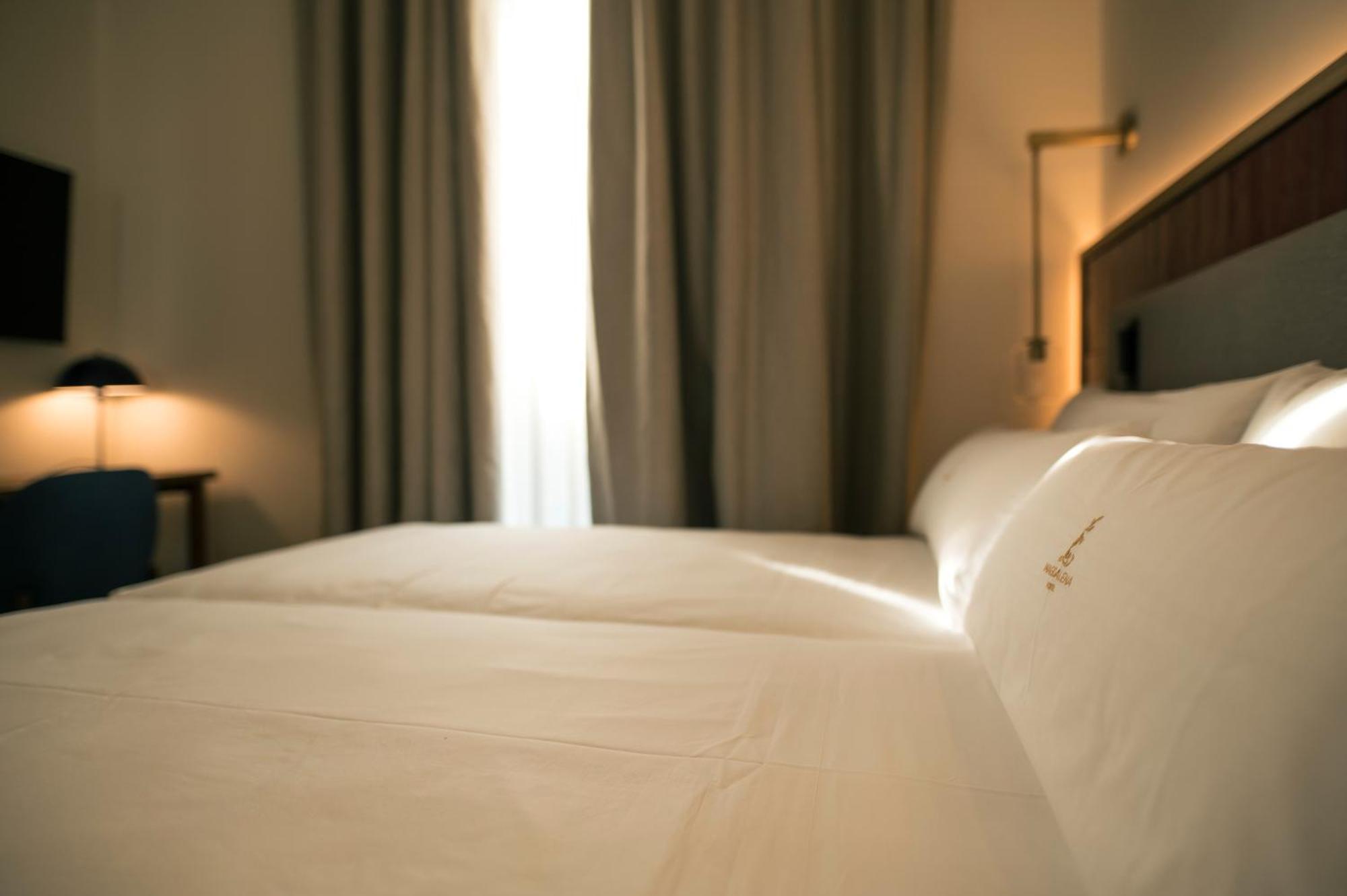 Legado Magdalena Hotel Seville Luaran gambar